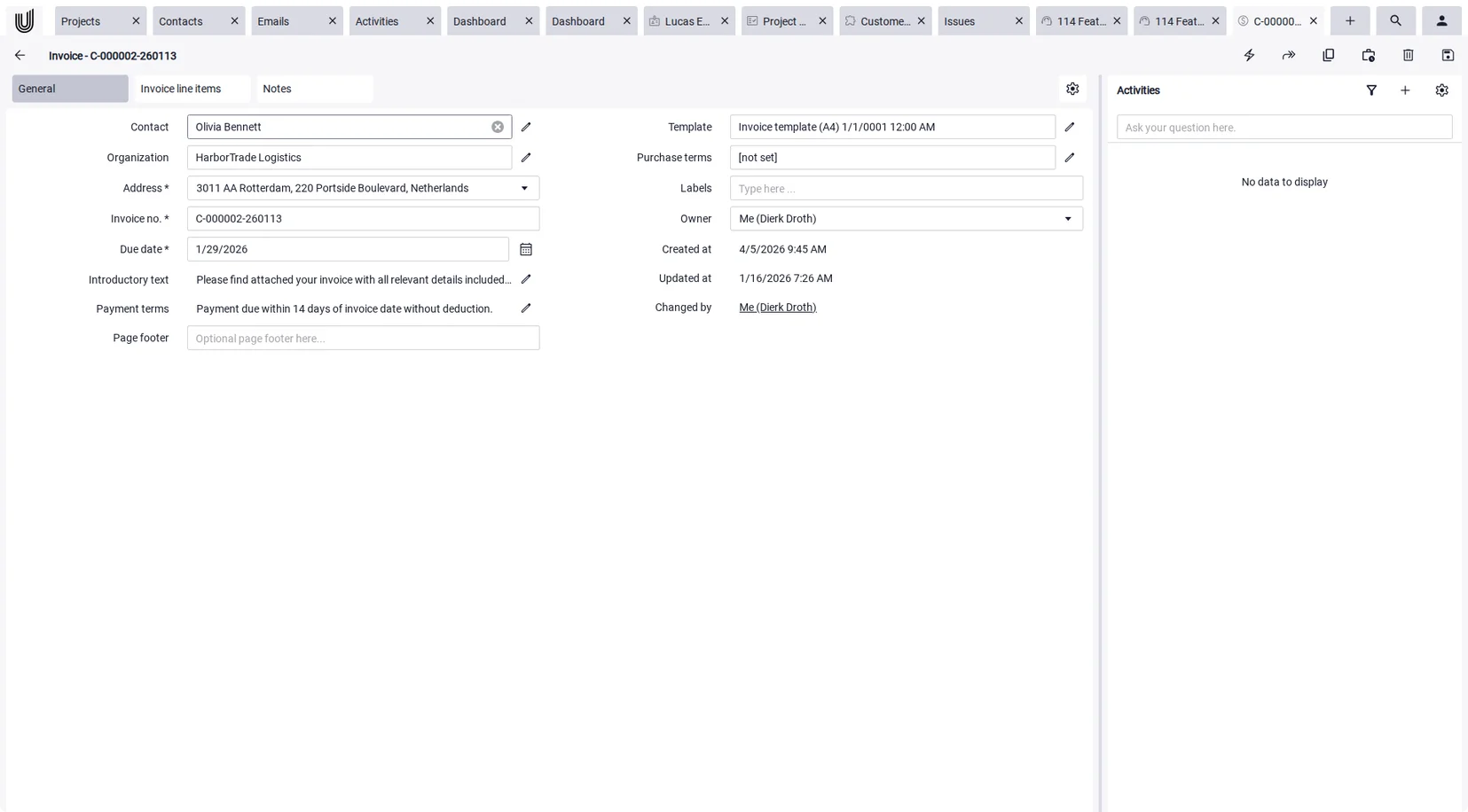 Creating an invoice straight from a client contact in the CRM for solo entrepreneurs Unusual Suite.